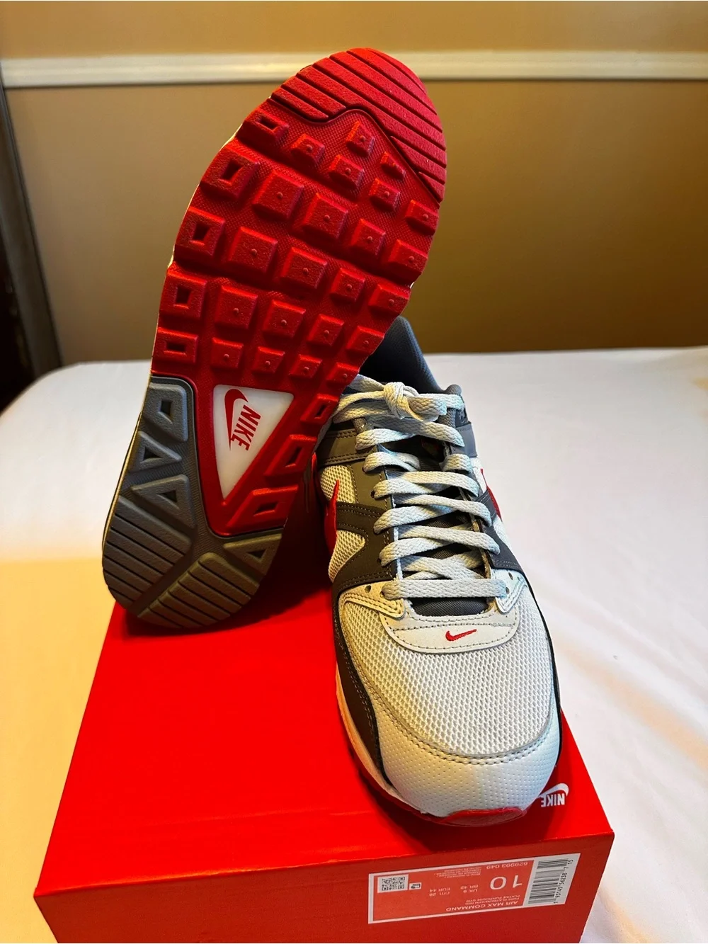 Nike Air Max Command Men’s Grey/White/Red Size 10  Box Without Lid .